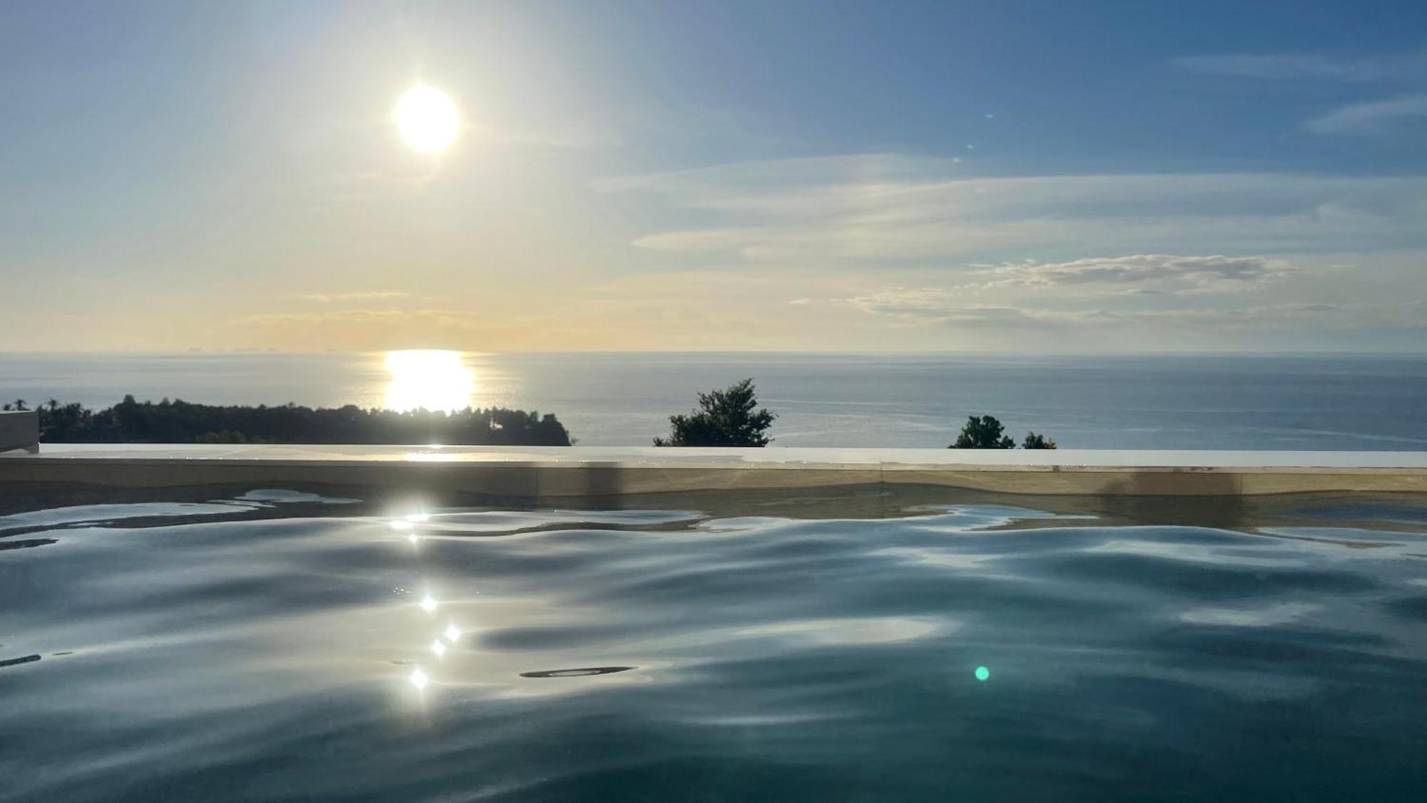Infinity Villa Salad Beach Exterior photo